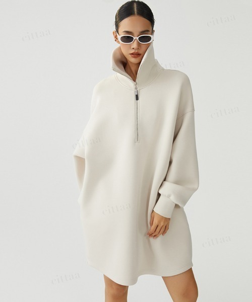 Dalfwin（ダールフィン）の「韓国ファッション ハーフジップスウェットハイネックミニワンピース（ワンピース・レディース・ライトベージュ/ベージュ系その他・FREE）」の4枚目の写真