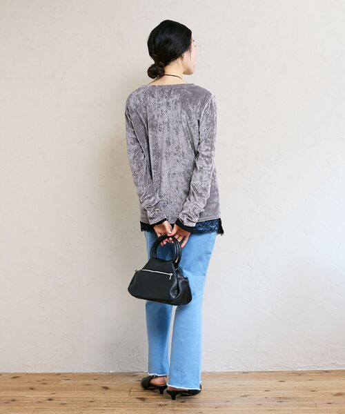 le.coeur blanc（ルクールブラン）の「メッシュベロアカットソー（Tシャツ/カットソー・レディース・ライトグレー・38）」の15枚目の写真