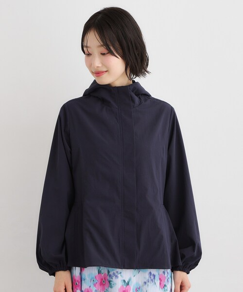 LAURA ASHLEY(ローラアシュレイ)の「【洗える】フード付きライトブルゾン(ブルゾン・レディース・ベージュ/ネイビー・38/40)」の11枚目の写真