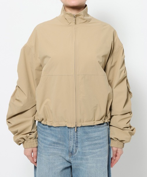 LOWRYS FARM(ローリーズファーム)の「ナイロンギャザーブルゾン 639552(ブルゾン・レディース・ブラック/カーキ/ベージュ・FREE)」の13枚目の写真
