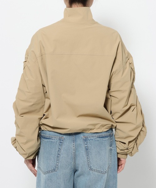 LOWRYS FARM(ローリーズファーム)の「ナイロンギャザーブルゾン 639552(ブルゾン・レディース・ブラック/カーキ/ベージュ・FREE)」の14枚目の写真