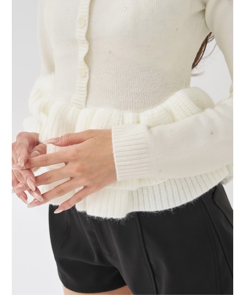 Darich（ダーリッチ）の「ペプラムビジューニットトップス（ニット/セーター・レディース・ピンク/ホワイト/ブラック/サックスブルー・FREE）」の18枚目の写真