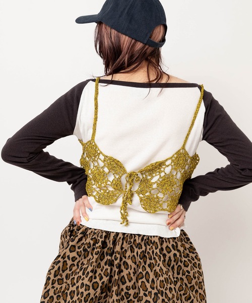 RNA（アールエヌエー）の「K2745 フラワーメタルキャミ（キャミソール・レディース・ゴールド・MEDIUM）」の4枚目の写真