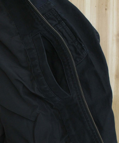 AVIREX(アヴィレックス)の「COTTON LIGHT MA-1 "U.S.COAST GUARD"(MA-1・メンズ・ブラック/オリーブ/ブラウン・M/XL/XXL/L)」の20枚目の写真