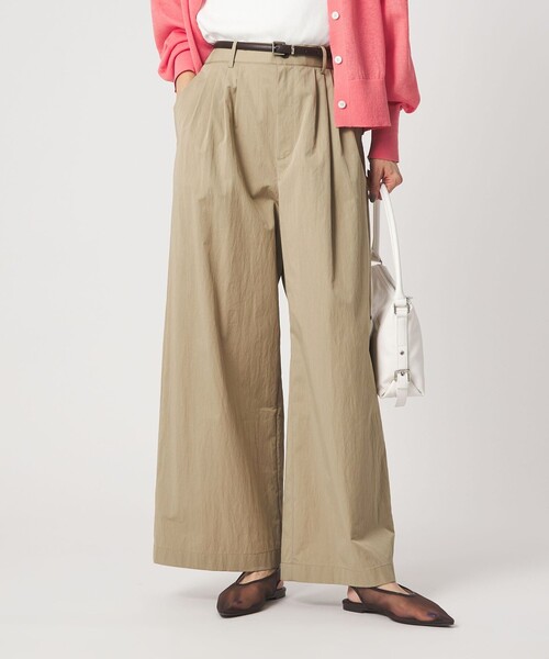 green label relaxing（グリーンレーベルリラクシング）の「［size SHORTあり］グロッシー ワイド パンツ（その他パンツ・レディース・オリーブ/ダークブラウン/ダークグレー/ベージュ・SHORT/36/38）」の5枚目の写真
