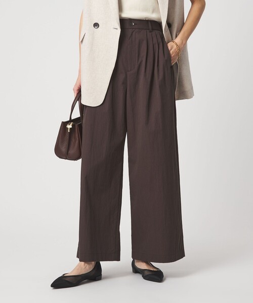 green label relaxing（グリーンレーベルリラクシング）の「［size SHORTあり］グロッシー ワイド パンツ（その他パンツ・レディース・オリーブ/ダークブラウン/ダークグレー/ベージュ・SHORT/36/38）」の13枚目の写真