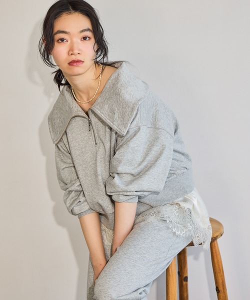 mysty woman（ミスティウーマン）の「ハーフZIP裏毛プルオーバーLS 659241（スウェット・レディース・グレー/ネイビー・FREE）」の4枚目の写真