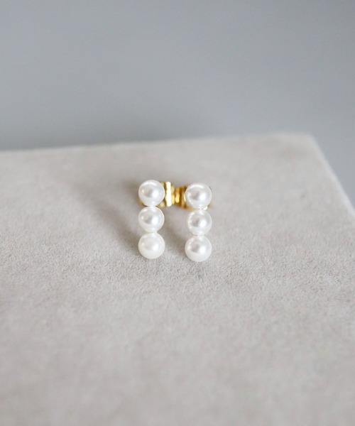 CERCA(チェルカ)の「KAM.accessory/3粒パール/スタッドピアス/パールピアス/サージカルステンレス317L/金属アレルギー対応(ピアス(両耳用)・レディース・シルバー系1/ゴールド系2/シルバー系2/ゴールド系1・FREE)」の15枚目の写真