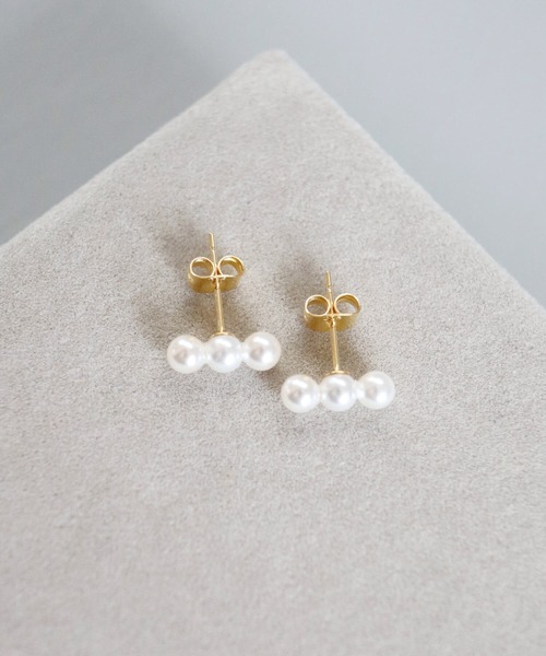 CERCA(チェルカ)の「KAM.accessory/3粒パール/スタッドピアス/パールピアス/サージカルステンレス317L/金属アレルギー対応(ピアス(両耳用)・レディース・シルバー系1/ゴールド系2/シルバー系2/ゴールド系1・FREE)」の21枚目の写真