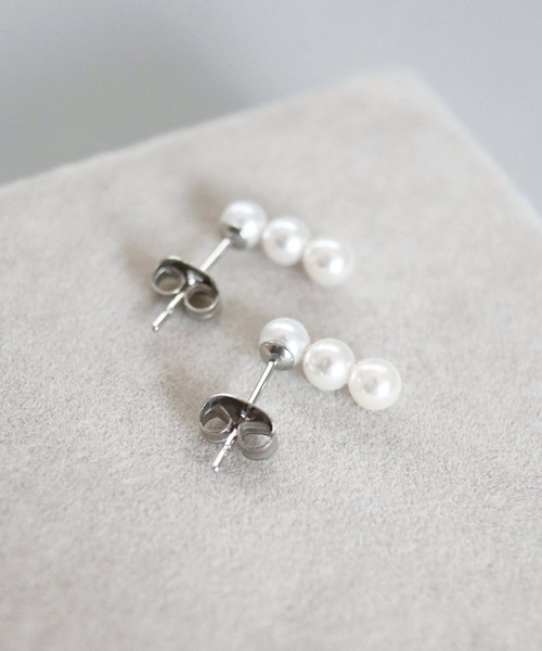 CERCA(チェルカ)の「KAM.accessory/3粒パール/スタッドピアス/パールピアス/サージカルステンレス317L/金属アレルギー対応(ピアス(両耳用)・レディース・シルバー系1/ゴールド系2/シルバー系2/ゴールド系1・FREE)」の8枚目の写真