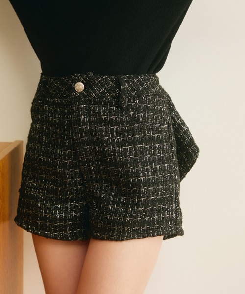 TITTY&CO.（ティティーアンドコー）の「バックリボンラメショートパンツ（その他パンツ・レディース・ブラック/オフホワイト・MEDIUM/SMALL）」の19枚目の写真