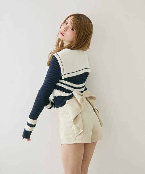 TITTY&CO.（ティティーアンドコー）の「バックリボンラメショートパンツ（その他パンツ・レディース・ブラック/オフホワイト・MEDIUM/SMALL）」の4枚目の写真