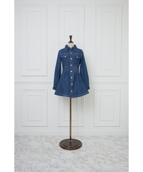 MISTREASS(ミストレアス)の「Pin Tuck Denim Mini Shirt Dress(テーラードジャケット・レディース・インディゴブルー・FREE)」の2枚目の写真