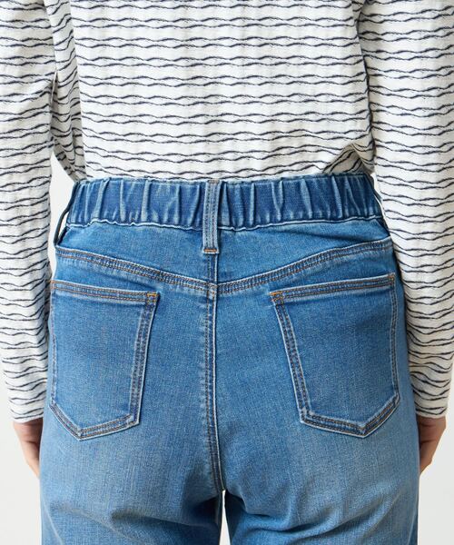DECOY SINCE 1981（デコイシンスイチキュウハチイチ）の「ストレッチデニムストレートパンツ【ウエストゴム】（その他パンツ・レディース・ブルー/ネイビー・64/70/67）」の20枚目の写真
