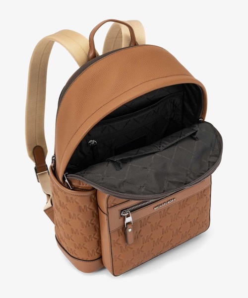 MICHAEL KORS(マイケルコース)の「JET SET ロゴエンボス ペブルレザー バックパック ミディアム(バックパック/リュック・メンズ・ブラウン系・FREE)」の3枚目の写真
