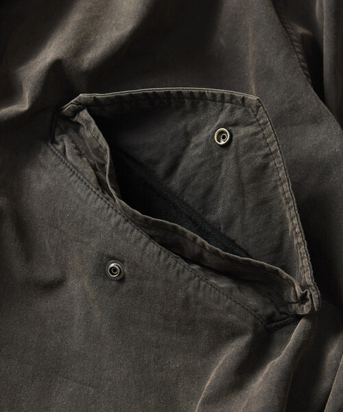 FREAK'S STORE(フリークスストア)の「フェード加工 M65 ショートモッズコート(ブルゾン・メンズ・ブルー/ブラック/オリーブ/ベージュ・MEDIUM/SMALL/LARGE)」の12枚目の写真