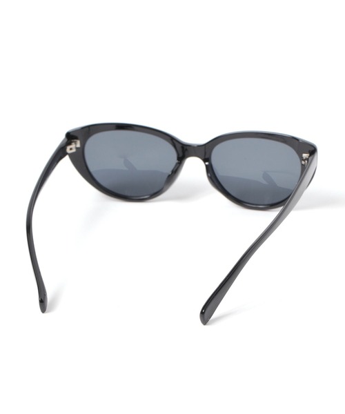 HEREIAM(ヘレイアム)の「【HEREIAM】CUTEYE GRASS(サングラス・レディース・ブラック・FREE)」の15枚目の写真