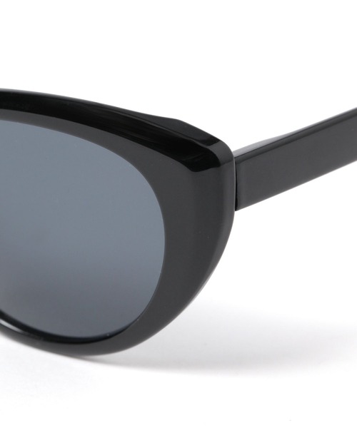 HEREIAM(ヘレイアム)の「【HEREIAM】CUTEYE GRASS(サングラス・レディース・ブラック・FREE)」の17枚目の写真