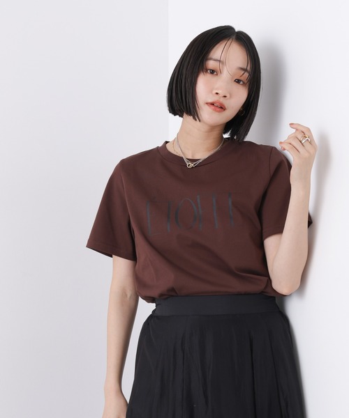 NANO universe（ナノユニバース）の「接触冷感&紫外線防止機能 ロゴプリントTシャツ（Tシャツ/カットソー・レディース・ホワイト/グレー系その他4/ベージュ/チャコール/ブラウン・FREE）」の4枚目の写真