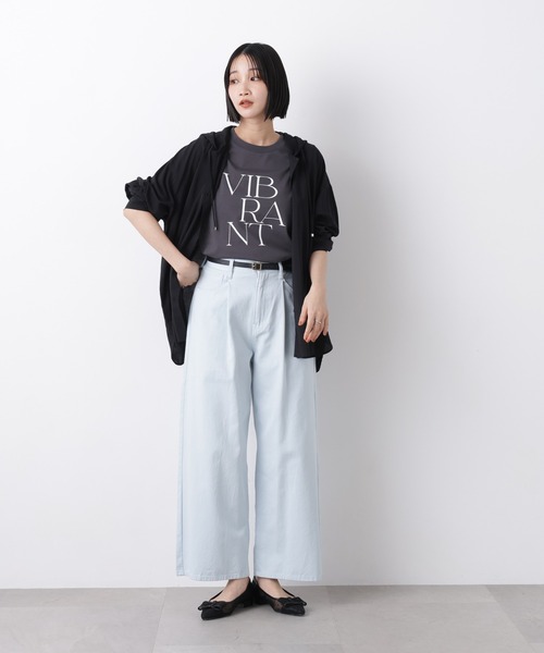 NANO universe（ナノユニバース）の「接触冷感&紫外線防止機能 ロゴプリントTシャツ（Tシャツ/カットソー・レディース・ホワイト/グレー系その他4/ベージュ/チャコール/ブラウン・FREE）」の14枚目の写真