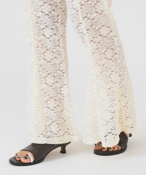 Ray BEAMS(レイビームス)の「レース シアー フレア パンツ(その他パンツ・レディース・ブラック/ホワイト・ONE SIZE)」の16枚目の写真