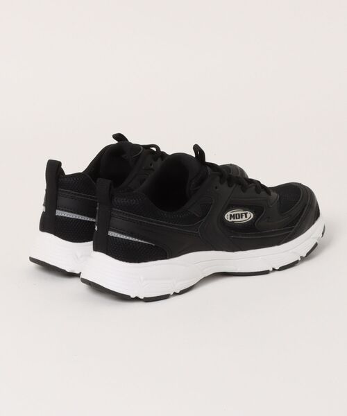 MAD FOOT（マッドフット）の「081 MADFOOT!（スニーカー・キッズ・ホワイト系その他/ブラック×ホワイト/ホワイト・21.0cm/20.0cm/22.0cm/24.0cm/23.0cm）」の4枚目の写真