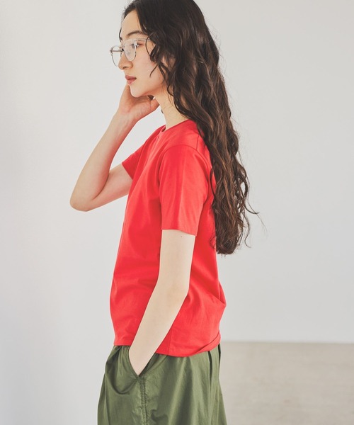 niko and...（ニコアンド）の「COLORマイスターTシャツ（Tシャツ/カットソー・レディース・ブラウン/レッド/アイボリー/ブラック/クリアブルー/ネイビー/オレンジ/オフホワイト・MEDIUM/LARGE）」の22枚目の写真