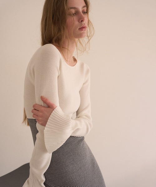 MIELI INVARIANT(ミエリインヴァリアント)の「Peplum Cuffs Marin Dress(ワンピース・レディース・ホワイト系その他/ブラック系その他・FREE)」の16枚目の写真