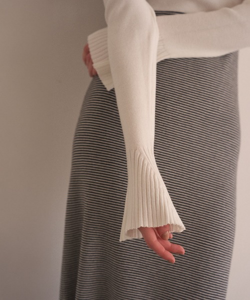 MIELI INVARIANT(ミエリインヴァリアント)の「Peplum Cuffs Marin Dress(ワンピース・レディース・ホワイト系その他/ブラック系その他・FREE)」の19枚目の写真