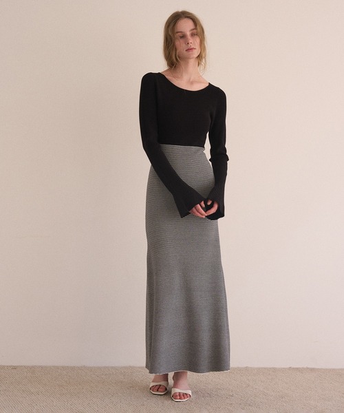 MIELI INVARIANT(ミエリインヴァリアント)の「Peplum Cuffs Marin Dress(ワンピース・レディース・ホワイト系その他/ブラック系その他・FREE)」の6枚目の写真