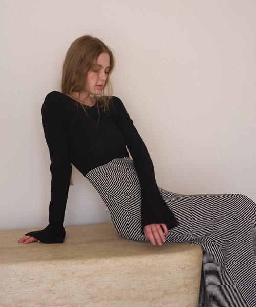 MIELI INVARIANT(ミエリインヴァリアント)の「Peplum Cuffs Marin Dress(ワンピース・レディース・ホワイト系その他/ブラック系その他・FREE)」の5枚目の写真