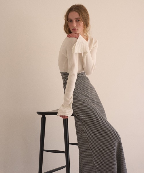 MIELI INVARIANT(ミエリインヴァリアント)の「Peplum Cuffs Marin Dress(ワンピース・レディース・ホワイト系その他/ブラック系その他・FREE)」の18枚目の写真