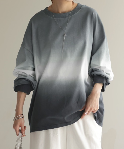 HUG.U(ハグユー)の「グラデーションロンT(Tシャツ/カットソー・レディース・グレー/グリーン×オレンジ/ブルー・L/M)」の2枚目の写真