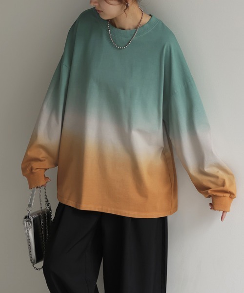 HUG.U(ハグユー)の「グラデーションロンT(Tシャツ/カットソー・レディース・グレー/グリーン×オレンジ/ブルー・L/M)」の10枚目の写真