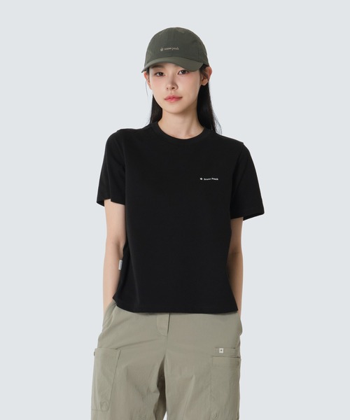 Snow Peak（スノーピーク）の「Snow Peak / Sorona Women's Semi Crop S/S T-Shirt ソロナ レディース セミクロップ S/S T シャツ 海外限定（Tシャツ/カットソー・レディース・ブラック/ホワイト/サンドベージュ・S/M）」の3枚目の写真