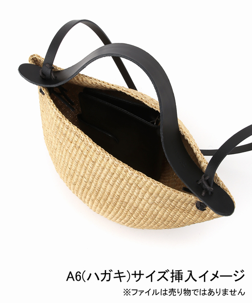 journal standard L'essage（ジャーナルスタンダードレサージュ）の「【INES BRESSAND】MEDIUM BELL：ショルダーバッグ（ショルダーバッグ・レディース・アイボリー・FREE）」の7枚目の写真