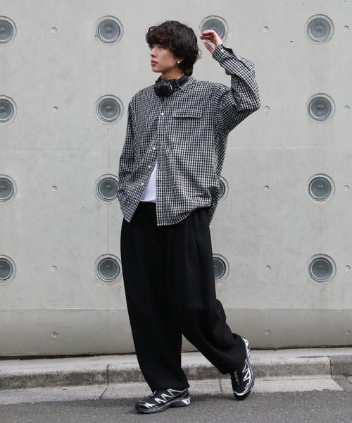 NAKER(ネイカー)の「サイドタックワイドスウェットパンツ(スウェットパンツ・メンズ・ブラック/杢グレー・M/S/XL/L)」の9枚目の写真