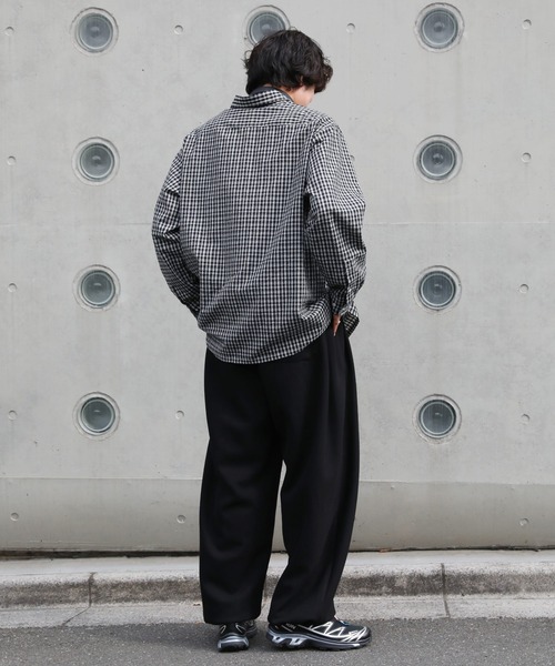 NAKER(ネイカー)の「サイドタックワイドスウェットパンツ(スウェットパンツ・メンズ・ブラック/杢グレー・M/S/XL/L)」の12枚目の写真