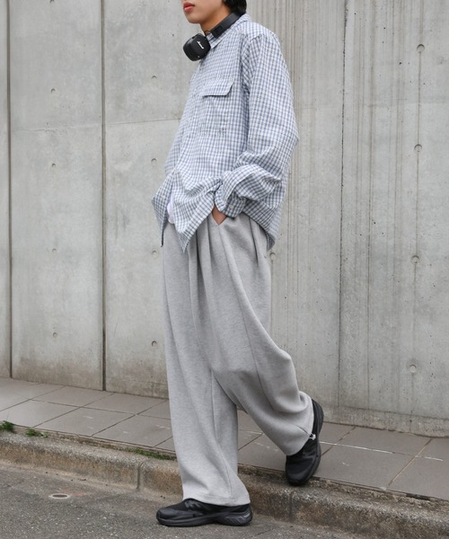 NAKER(ネイカー)の「サイドタックワイドスウェットパンツ(スウェットパンツ・メンズ・ブラック/杢グレー・M/S/XL/L)」の19枚目の写真