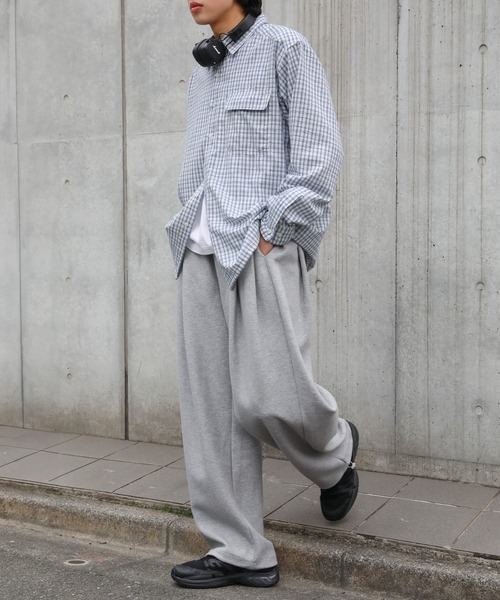 NAKER(ネイカー)の「サイドタックワイドスウェットパンツ(スウェットパンツ・メンズ・ブラック/杢グレー・M/S/XL/L)」の22枚目の写真