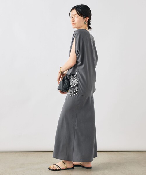 NOLLEY’S(ノーリーズ)の「《セットアップ対応》ウォッシャブルサンドウォッシュアシメブラウス(シャツ/ブラウス・レディース・チャコールグレー/ベージュ・38)」の13枚目の写真