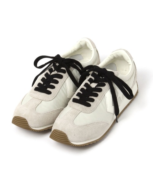 GLOBAL WORK(グローバルワーク)の「CONVERSE/STAR FIRE AG/678638(スニーカー・レディース・レッド/ブラック/オフホワイト・MEDIUM/LARGE)」の2枚目の写真