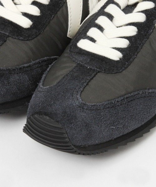 GLOBAL WORK(グローバルワーク)の「CONVERSE/STAR FIRE AG/678638(スニーカー・レディース・レッド/ブラック/オフホワイト・MEDIUM/LARGE)」の9枚目の写真
