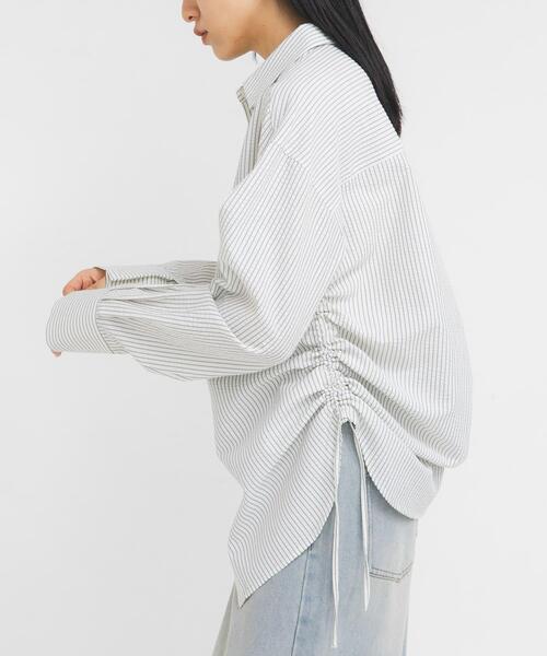 KBF(ケイビーエフ)の「サイドドロストサッカーシャツ(シャツ/ブラウス・レディース・ブルー系その他/ベージュ系その他/ホワイト系その他・ONE)」の5枚目の写真