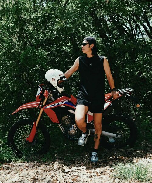 PHYPS MOTORCYCLE(フィップスモーターサイクル)の「Speed Run Singlet Black(Tシャツ/カットソー・レディース・その他・X-LARGE/SMALL/MEDIUM/LARGE)」の6枚目の写真