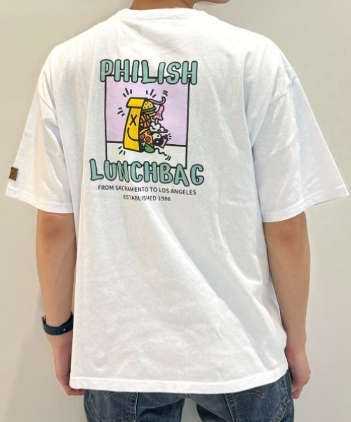 Right-on(ライトオン)の「Other(ソノタ)グラフィックプリントTシャツ(Tシャツ/カットソー・メンズ・レッド/ホワイト/ダークグレー・M/XL/L/S)」の1枚目の写真