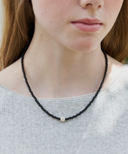 GIUNON(ジウノン)の「silver point beads necklace / シルバーポイントビーズネックレス(ネックレス・レディース・ブラック・FREE)」の1枚目の写真