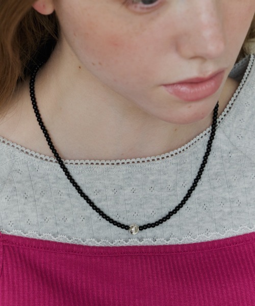 GIUNON(ジウノン)の「silver point beads necklace / シルバーポイントビーズネックレス(ネックレス・レディース・ブラック・FREE)」の9枚目の写真