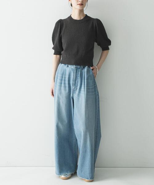 URBAN RESEARCH(アーバンリサーチ)の「ボリューム袖ショート丈ニット(ニット/セーター・レディース・ブラウン/オフホワイト/チャコールグレー・FREE)」の18枚目の写真