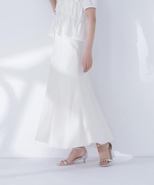 NATURAL BEAUTY BASIC(ナチュラルビューティーベーシック)の「バイアスサテンナロースカート(スカート・レディース・オフホワイト/ブラック/ブラック系その他2/ダークブラウン・SMALL/MEDIUM/P/S)」の7枚目の写真